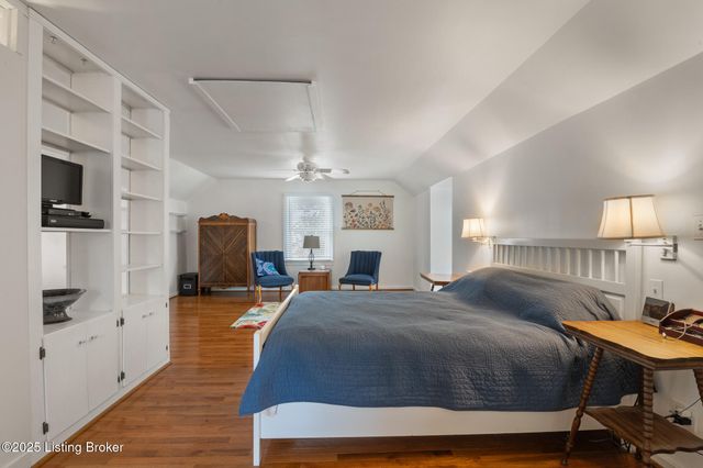 415 Oread Rd, Louisville, KY 40207