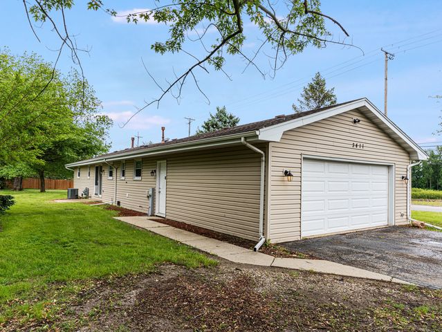 3411 Caton Farm Road, Joliet, IL 60431