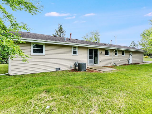 3411 Caton Farm Road, Joliet, IL 60431