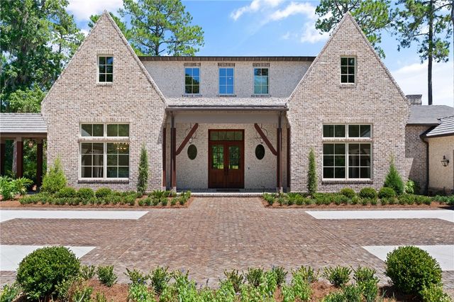 1333 Pikes Bluff Road, St Simons Island, GA 31522