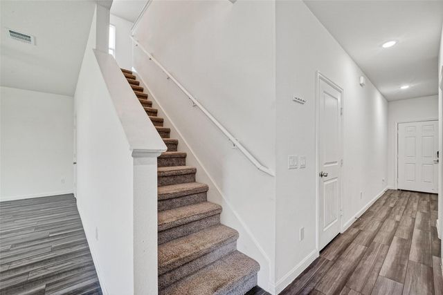 7518 Evitale Way, Houston, TX 77049