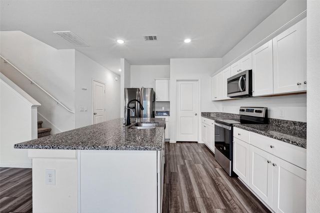 7518 Evitale Way, Houston, TX 77049