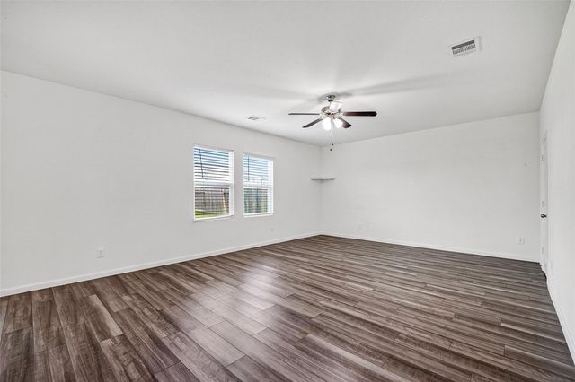 7518 Evitale Way, Houston, TX 77049