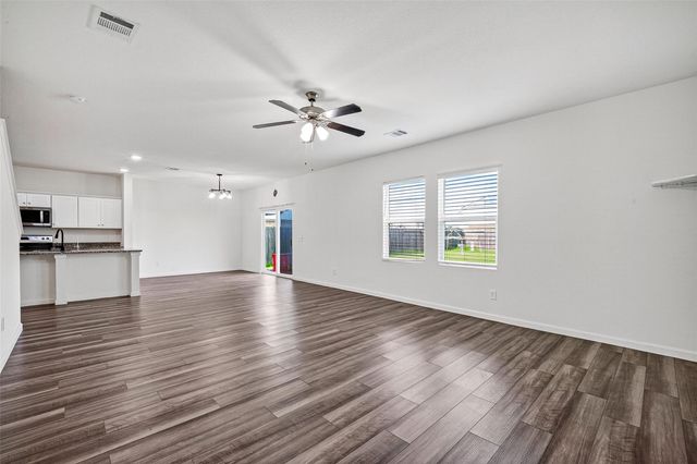 7518 Evitale Way, Houston, TX 77049