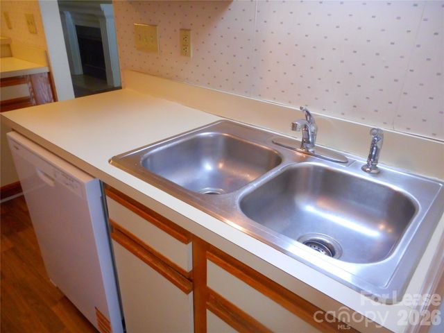 6622 Bevington Ridge Road B, Charlotte, NC 28277