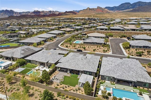 781 Thistle Fairway Street, Las Vegas, NV 89138