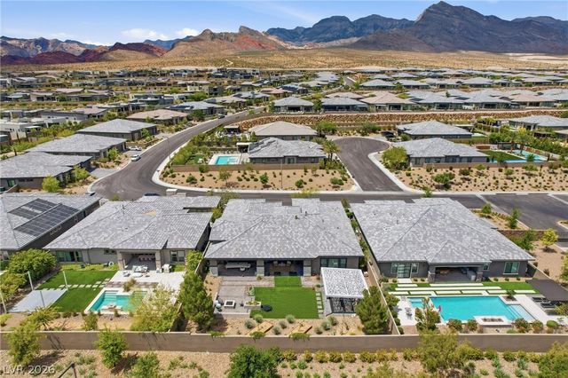 781 Thistle Fairway Street, Las Vegas, NV 89138