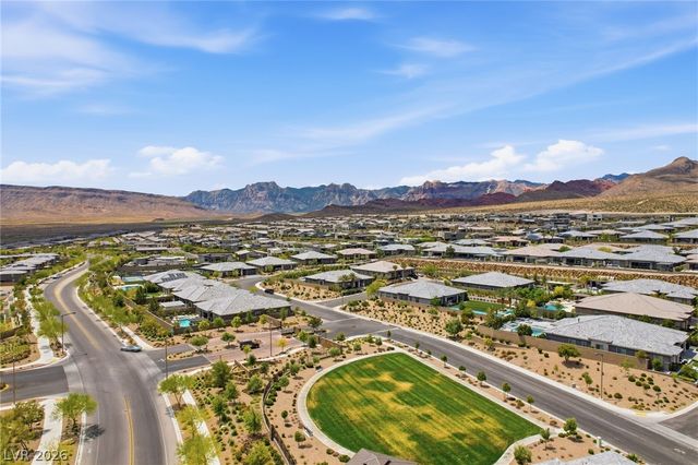 781 Thistle Fairway Street, Las Vegas, NV 89138