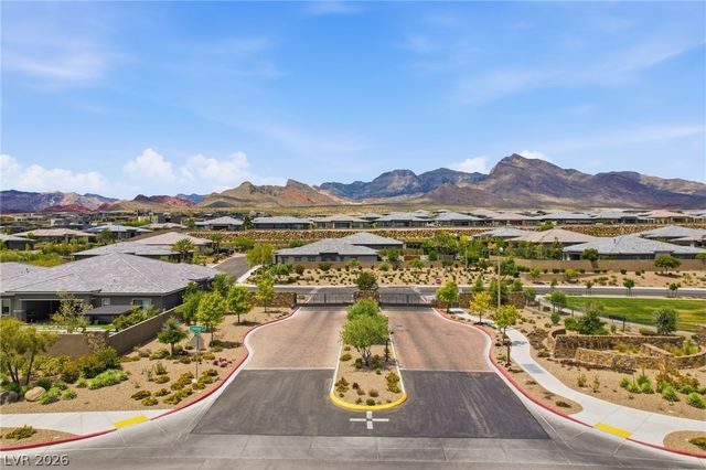 781 Thistle Fairway Street, Las Vegas, NV 89138