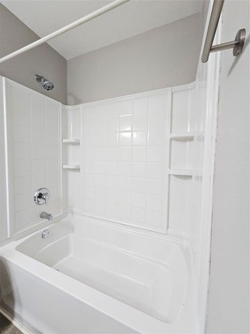 10736 Traymore Drive, Fort Worth, TX 76244