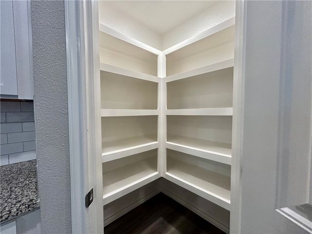1341 Trent Park, Corpus Christi, TX 78415