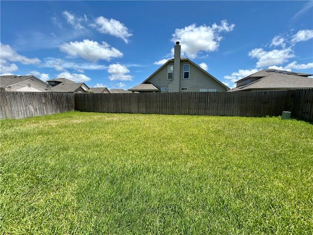 1341 Trent Park, Corpus Christi, TX 78415