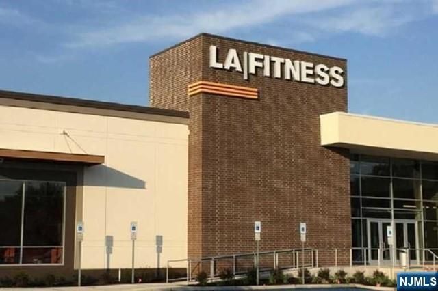 184 Main Street 3, Lodi, NJ 07644