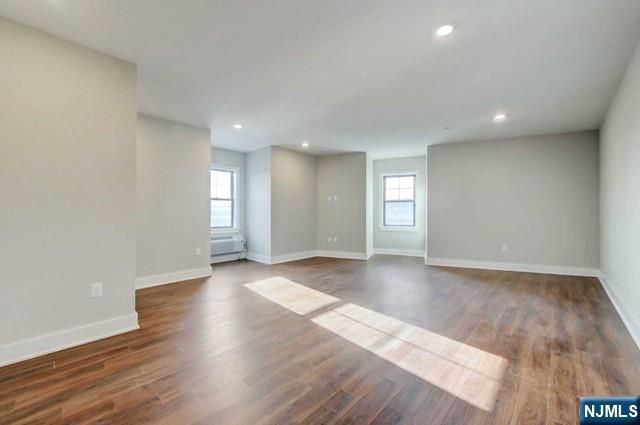 184 Main Street 3, Lodi, NJ 07644