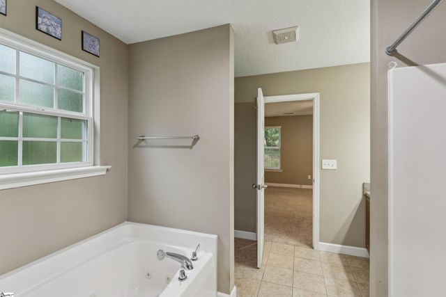 113 Valley Drive, Anderson, SC 29625