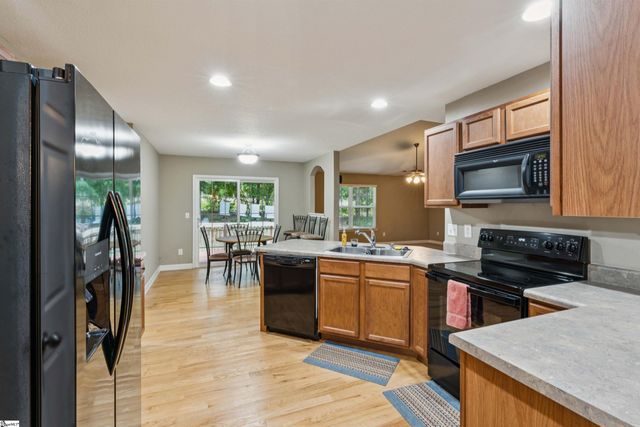 113 Valley Drive, Anderson, SC 29625