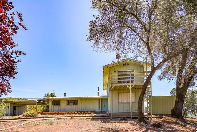 486 Rich Gulch Rd, Mokelumne Hill, CA 95245