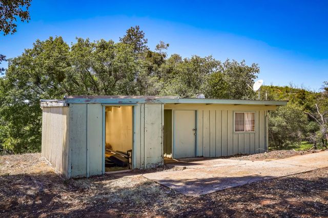 486 Rich Gulch Rd, Mokelumne Hill, CA 95245