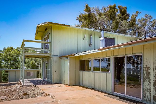 486 Rich Gulch Rd, Mokelumne Hill, CA 95245