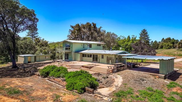 486 Rich Gulch Rd, Mokelumne Hill, CA 95245