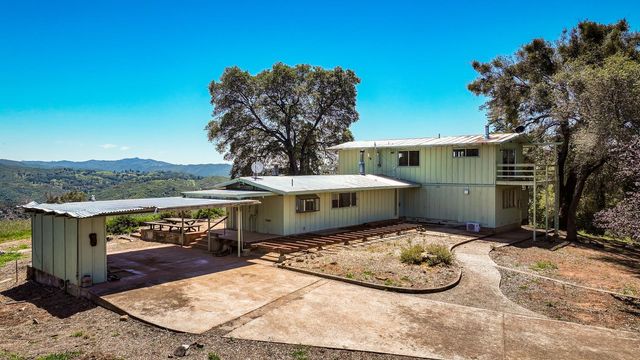 486 Rich Gulch Rd, Mokelumne Hill, CA 95245