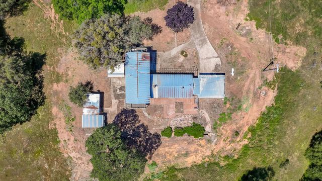 486 Rich Gulch Rd, Mokelumne Hill, CA 95245