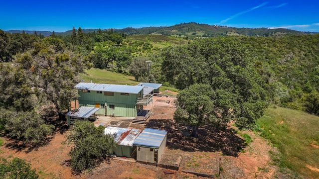486 Rich Gulch Rd, Mokelumne Hill, CA 95245