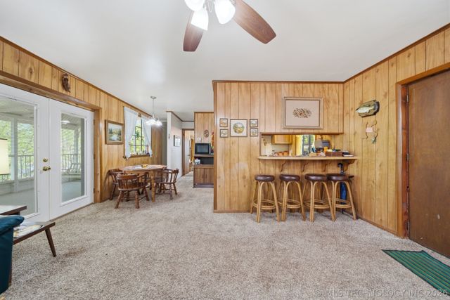 64 Walnut Street, Locust Grove, OK 74352