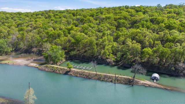 64 Walnut Street, Locust Grove, OK 74352