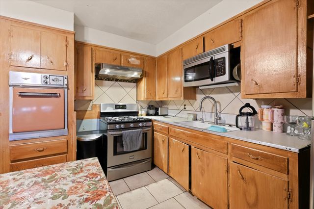 3404 Livingston Avenue, Fort Worth, TX 76110