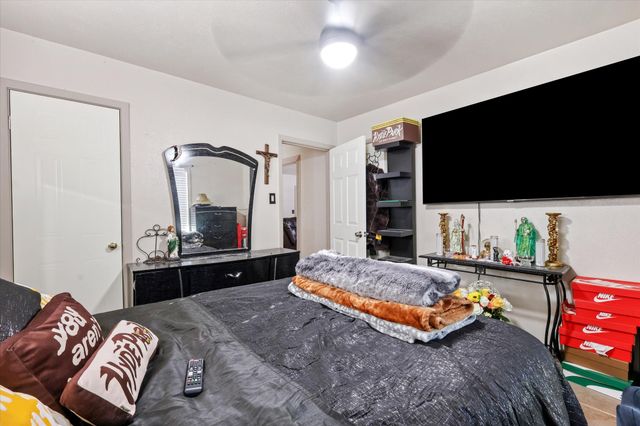 3404 Livingston Avenue, Fort Worth, TX 76110