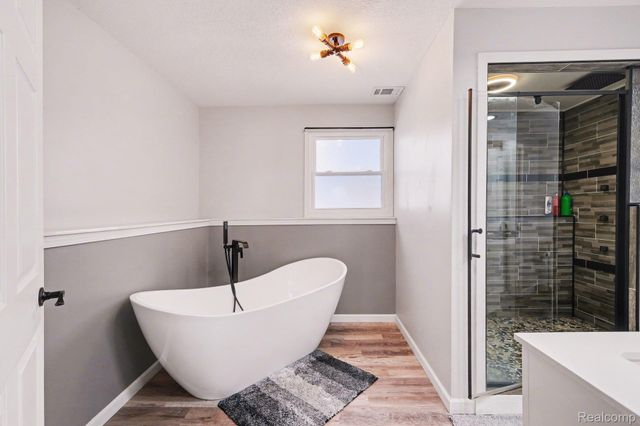 9184 Chesterfield Drive, Swartz Creek, MI 48473