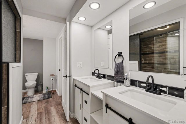 9184 Chesterfield Drive, Swartz Creek, MI 48473