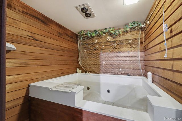 9184 Chesterfield Drive, Swartz Creek, MI 48473