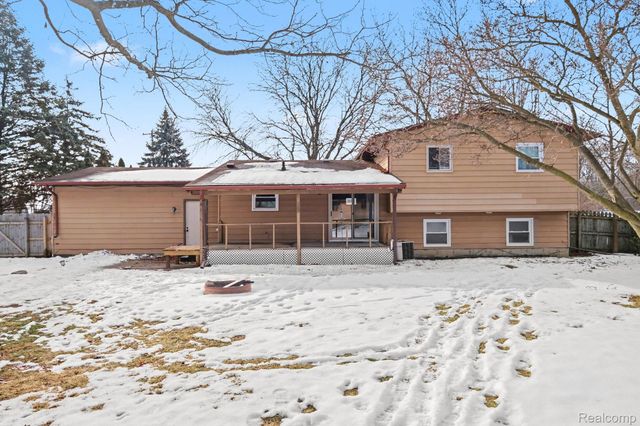 9184 Chesterfield Drive, Swartz Creek, MI 48473