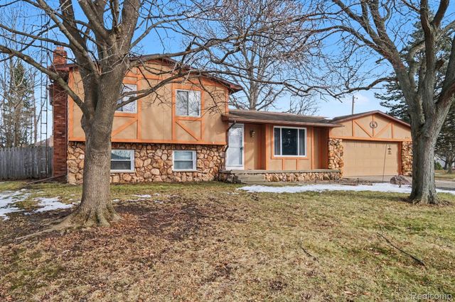 9184 Chesterfield Drive, Swartz Creek, MI 48473