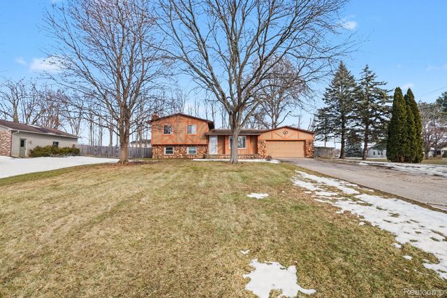 9184 Chesterfield Drive, Swartz Creek, MI 48473