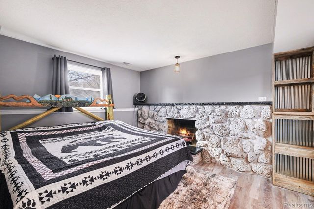 9184 Chesterfield Drive, Swartz Creek, MI 48473