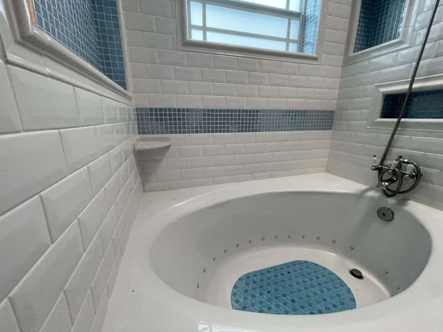 2531 Gulfstream Lane, Fort Lauderdale, FL 33312