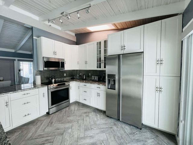2531 Gulfstream Lane, Fort Lauderdale, FL 33312