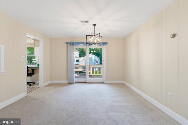 5246 GUINEA RD, Burke, VA 22015