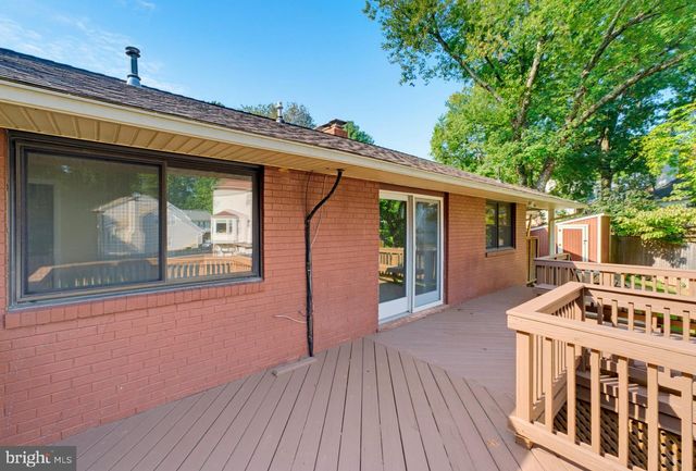 5246 GUINEA RD, Burke, VA 22015