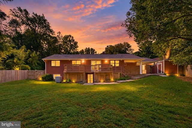 5246 GUINEA RD, Burke, VA 22015