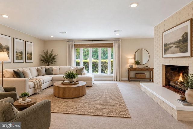 5246 GUINEA RD, Burke, VA 22015