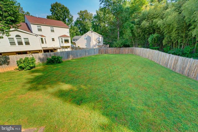 5246 GUINEA RD, Burke, VA 22015