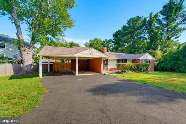 5246 GUINEA RD, Burke, VA 22015
