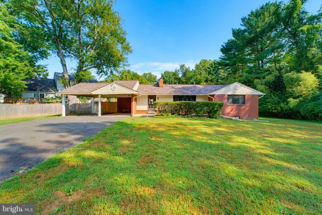 5246 GUINEA RD, Burke, VA 22015