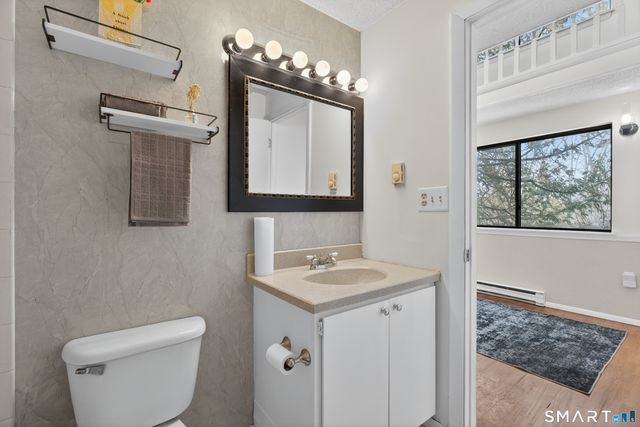 95 Wauwinet Trail 95, Guilford, CT 06437