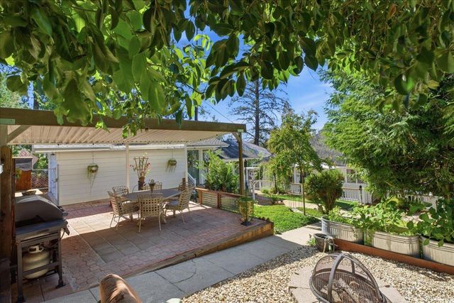 22 S Auburn St, Colfax, CA 95713