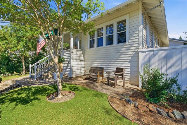 22 S Auburn St, Colfax, CA 95713